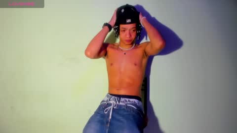 Snapshot of not_hoffman chatting on December 4, 2024, 1:09 pm HOFFMAN online show from December 4, 2024, 1:09 pm