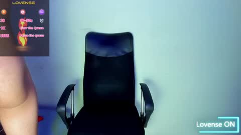 Snapshot of not_hoffman chatting on December 23, 2024, 1:35 pm HOFFMAN online show from December 23, 2024, 1:35 pm