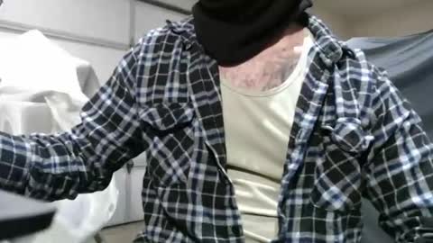 not_me_420 online show from November 19, 2025, 5:13 pm