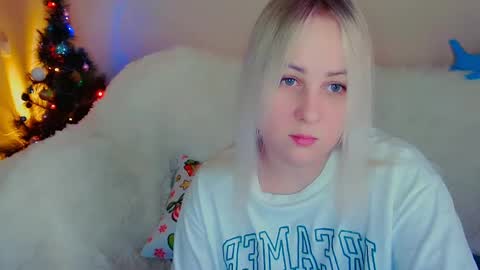 Snapshot of not_nakedcat chatting on December 23, 2024, 2:45 am hi glad to chat online show from December 23, 2024, 2:45 am