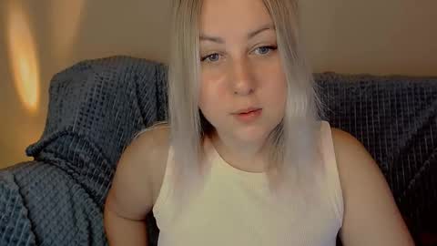 Snapshot of not_nakedcat chatting on September 12, 2025, 2:55 am hi glad to chat online show from September 12, 2025, 2:55 am