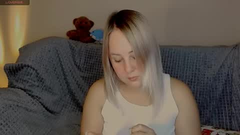 Snapshot of not_nakedcat chatting on September 15, 2025, 2:28 pm hi glad to chat online show from September 15, 2025, 2:28 pm