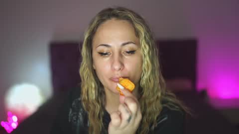 Tina online show from December 30, 2024, 5:02 pm