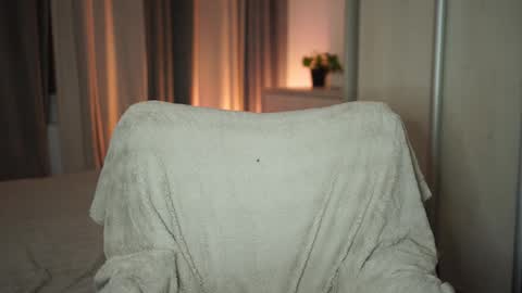 Tina online show from March 17, 2026, 8:23 pm