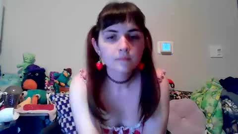 Milk  online show from November 1, 2025, 1:07 am