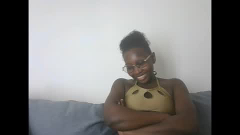 notorioussaint online show from October 14, 2025, 7:14 pm