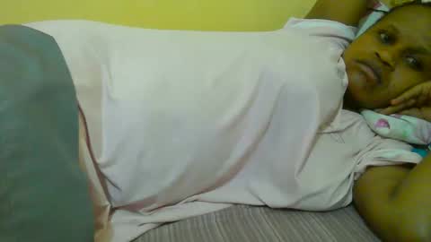 Snapshot of notoy1 chatting on March 25, 2026, 11:44 pm notoy1 online show from March 25, 2026, 11:44 pm