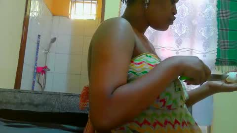 notoy1 online show from May 12, 2026, 7:38 am