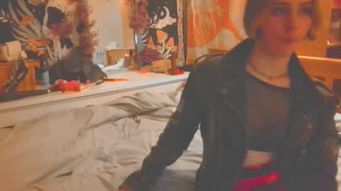 Lucy online show from October 24, 2025, 2:30 am