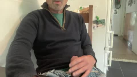 noux69 online show from June 12, 2026, 9:41 am