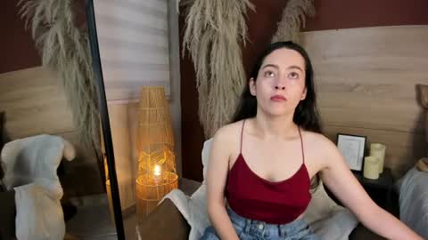 nova_grey__ online show from June 26, 2026, 12:53 pm