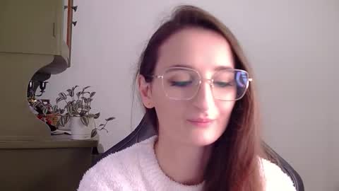 nova_mystic online show from October 10, 2025, 12:37 pm