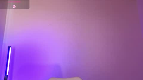 Snapshot of nova_swan chatting on February 6, 2026, 7:06 pm NOVA online show from February 6, 2026, 7:06 pm