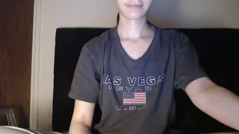 Snapshot of novafrey chatting on January 20, 2025, 3:15 am Olivia online show from January 20, 2025, 3:15 am