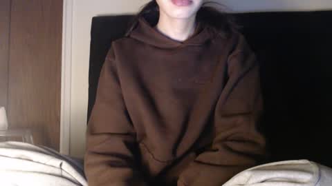 Snapshot of novafrey chatting on January 28, 2025, 12:47 am Olivia online show from January 28, 2025, 12:47 am