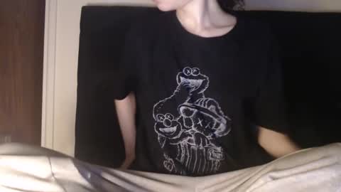 Snapshot of novafrey chatting on February 4, 2025, 7:51 am Olivia online show from February 4, 2025, 7:51 am