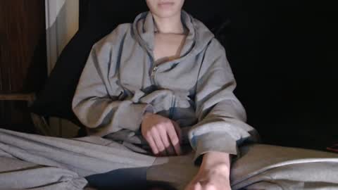 Snapshot of novafrey chatting on September 28, 2025, 5:35 am Olivia online show from September 28, 2025, 5:35 am