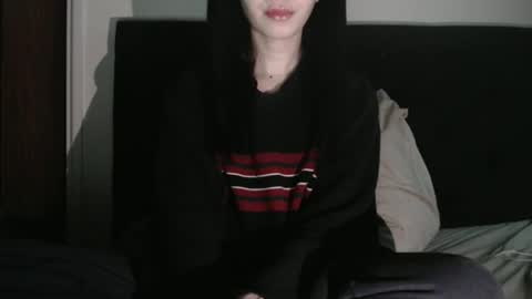 Olivia online show from May 24, 2026, 1:05 pm