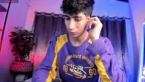 Nova online show from April 19, 2026, 8:44 pm