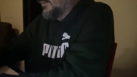 Snapshot of novio_muyalto chatting on November 4, 2025, 11:37 pm novio_muyalto online show from November 4, 2025, 11:37 pm