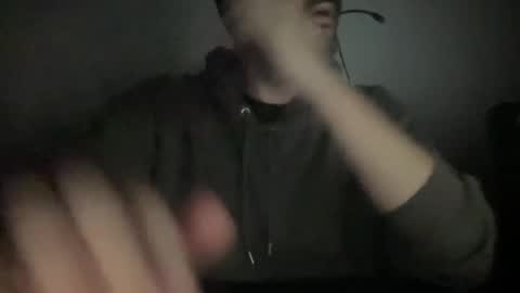 novio_muyalto online show from May 3, 2026, 5:46 am