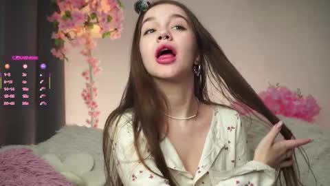 Dina online show from November 11, 2025, 1:27 am