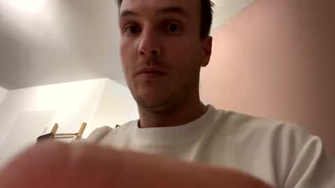 Yannick online show from October 18, 2025, 2:14 am