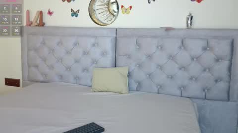 NubesNubladas online show from January 18, 2026, 3:54 am