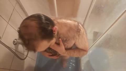 Vinz... online show from November 20, 2025, 3:45 pm