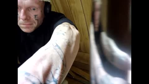 Snapshot of nudemox chatting on October 19, 2025, 9:21 am nudemox online show from October 19, 2025, 9:21 am