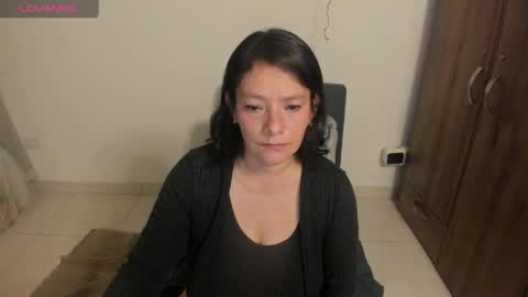 nuit_rose online show from April 1, 2026, 2:45 am