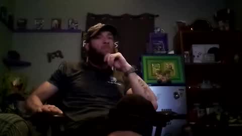 Awwwww Hey Sweetie Pies. Welcome To The Sweetie Pie Lounge. Enjoy The Dad-Cast. SweetCorny Fun-loving Dad Talk. online show from March 3, 2025, 2:36 am