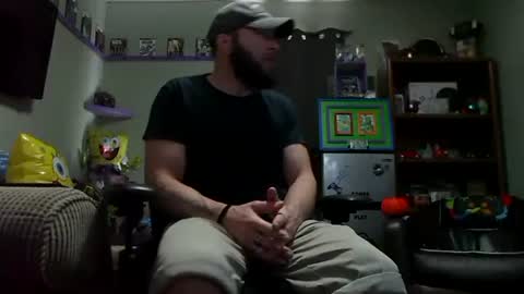 Awwwww Hey Sweetie Pies. Welcome To The Sweetie Pie Lounge. Enjoy The Dad-Cast. SweetCorny Fun-loving Dad Talk. online show from November 1, 2025, 8:11 pm