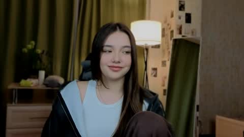 Rachel online show from May 15, 2026, 7:43 pm