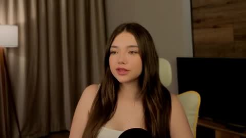 Rachel online show from June 9, 2026, 7:14 pm