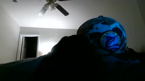 nuttincowboy727272 online show from May 7, 2026, 12:38 am