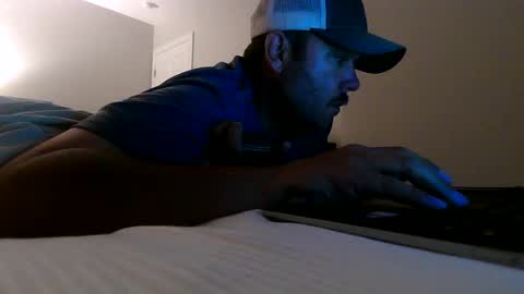 nuttincowboy727272 online show from May 19, 2026, 1:56 am