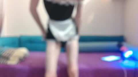 Nuttyowo online show from June 19, 2026, 7:39 pm