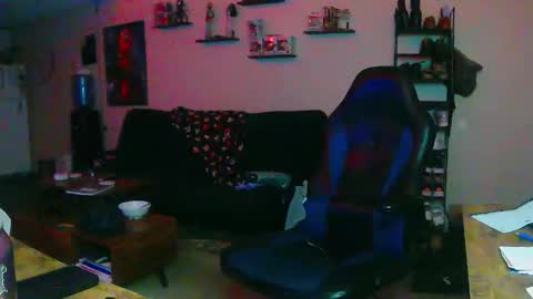 Check the links online show from January 7, 2026, 5:21 am