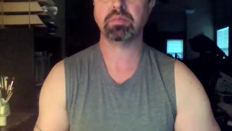 Snapshot of nvrenuff1979 chatting on January 19, 2026, 12:31 pm nvrenuff1979 online show from January 19, 2026, 12:31 pm