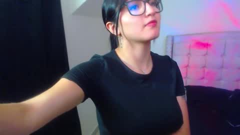 Snapshot of nyahmackenzie chatting on January 11, 2025, 10:07 pm NyahMackenzie online show from January 11, 2025, 10:07 pm