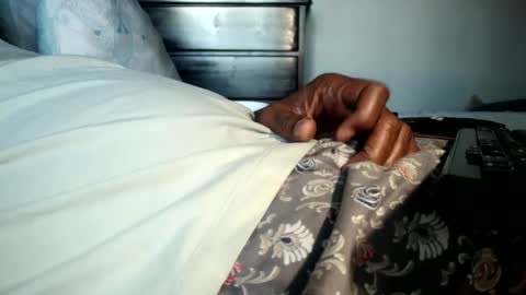 KN online show from October 21, 2025, 5:02 pm