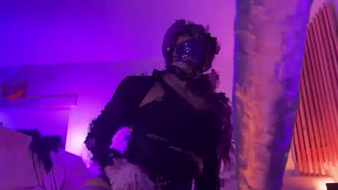 Nykki Knyx online show from February 2, 2026, 8:35 am