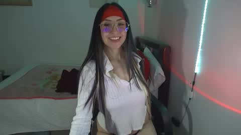 Frida online show from December 15, 2025, 6:50 am