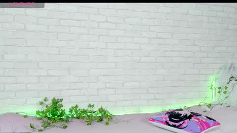 Kat online show from December 4, 2025, 4:05 pm