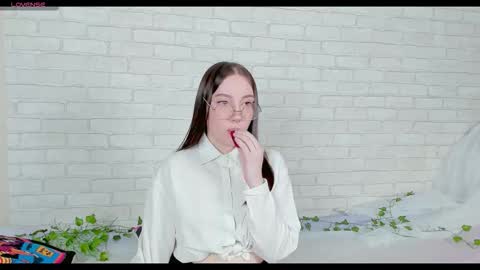 Kat online show from January 8, 2026, 4:53 pm