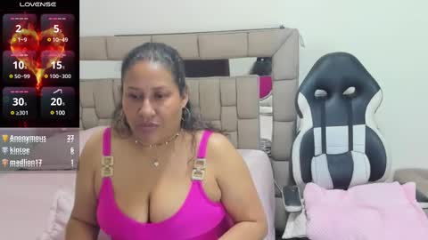 nyomi browm online show from February 8, 2025, 9:35 am
