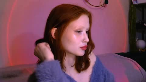 nyra_thira online show from May 31, 2026, 11:17 pm