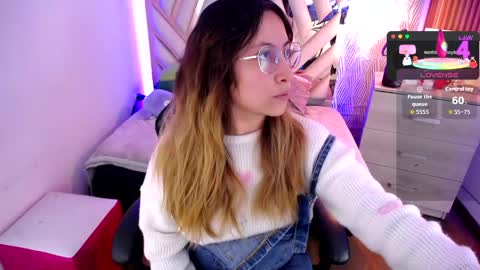 Alex   .    online show from May 19, 2026, 3:13 am