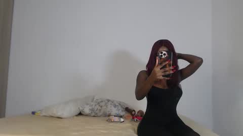 Snapshot of nyx_flame chatting on October 5, 2025, 5:17 am Nyx flames online show from October 5, 2025, 5:17 am